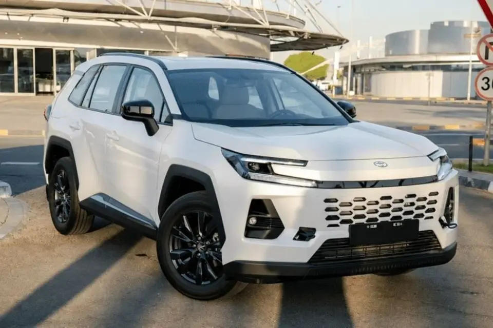 Toyota RAV4 XLE 2026