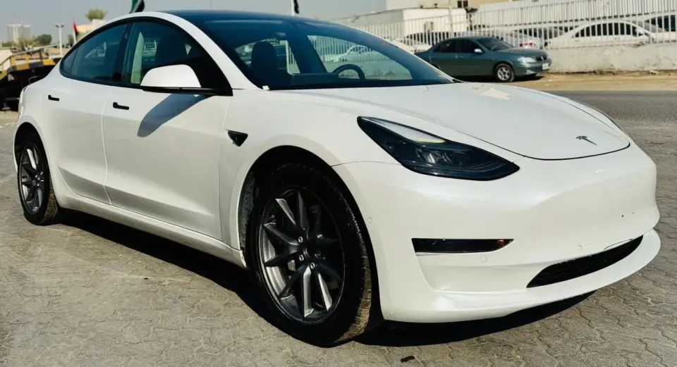 Tesla Model 3 STANDARD RANGE 2022