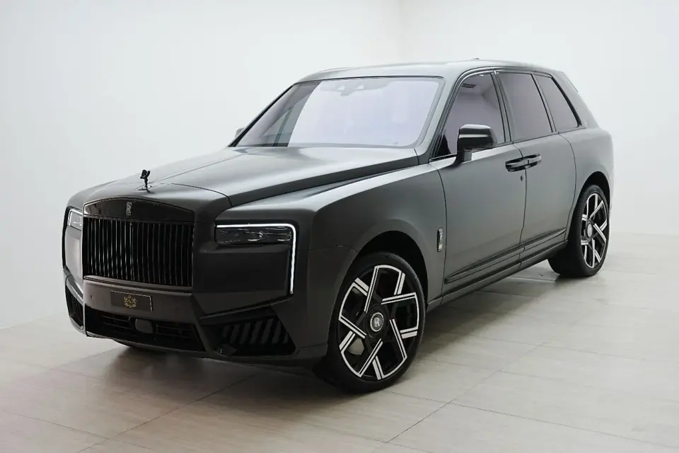 Rolls-Royce Cullinan BLACK BADGE 2022