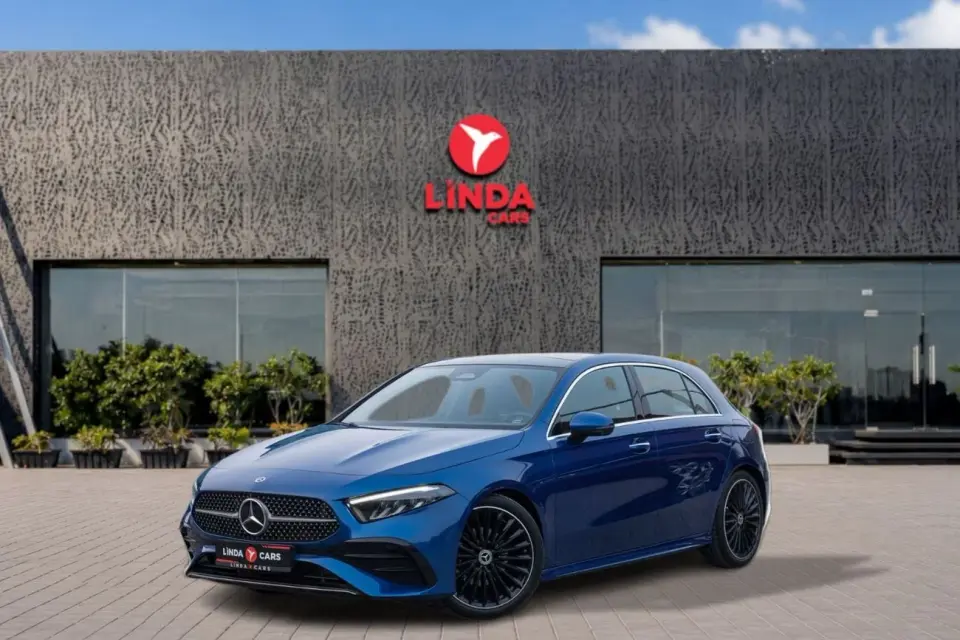 Mercedes-Benz A200 AMG 2025