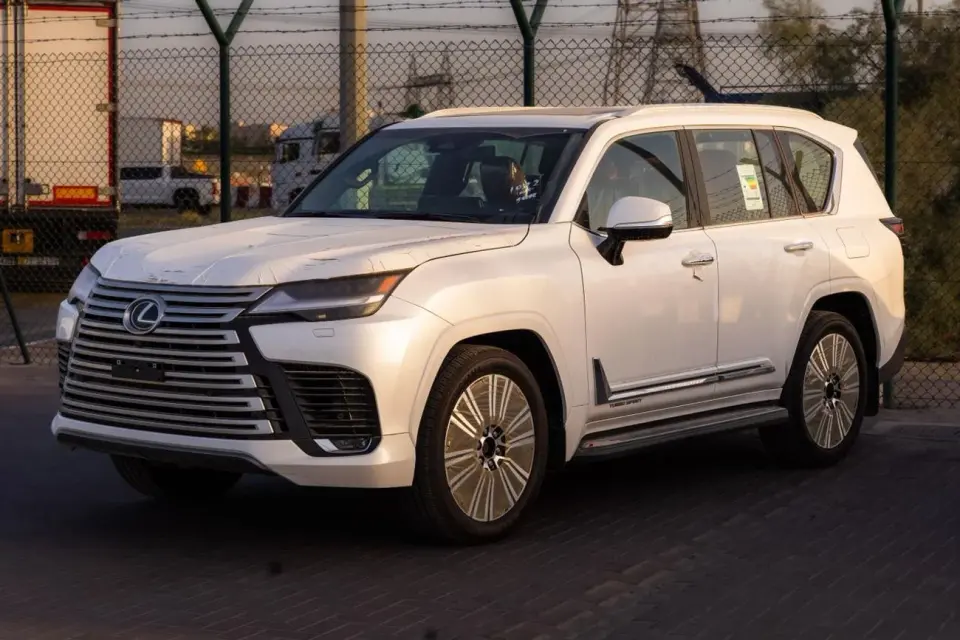 Lexus LX600 TURBO SPORT 2026