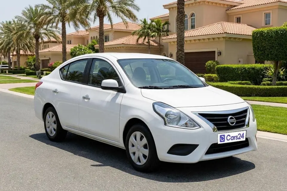 Nissan Sunny SV 2024