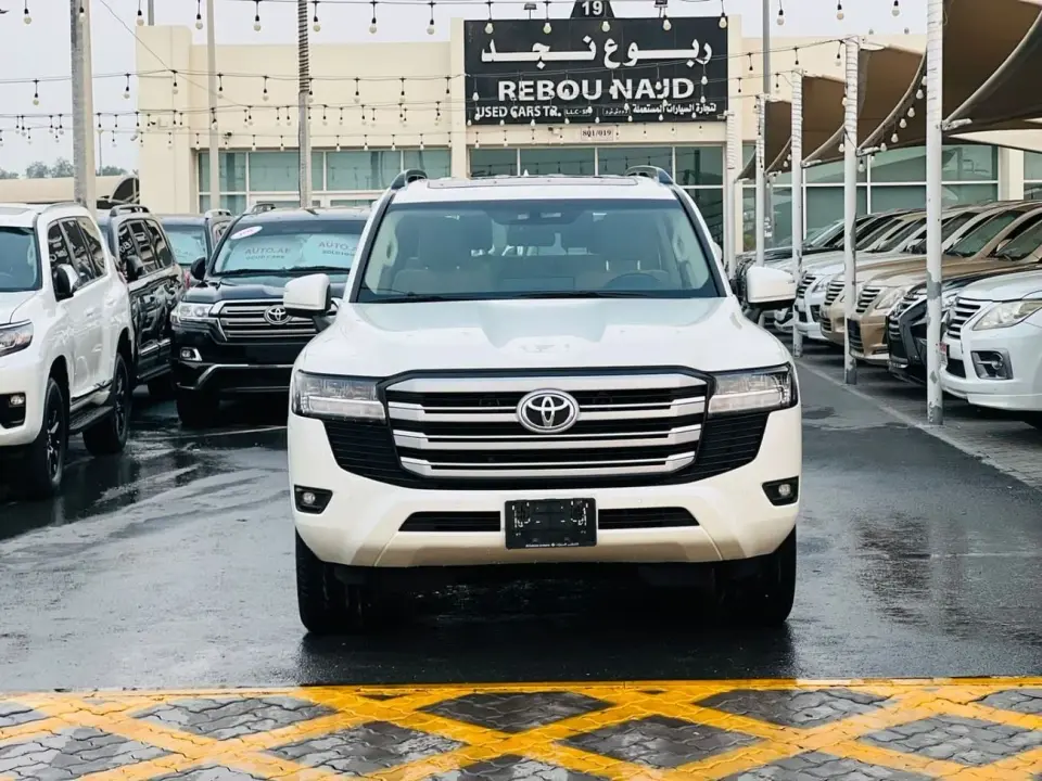 Toyota Land Cruiser EXR 2024