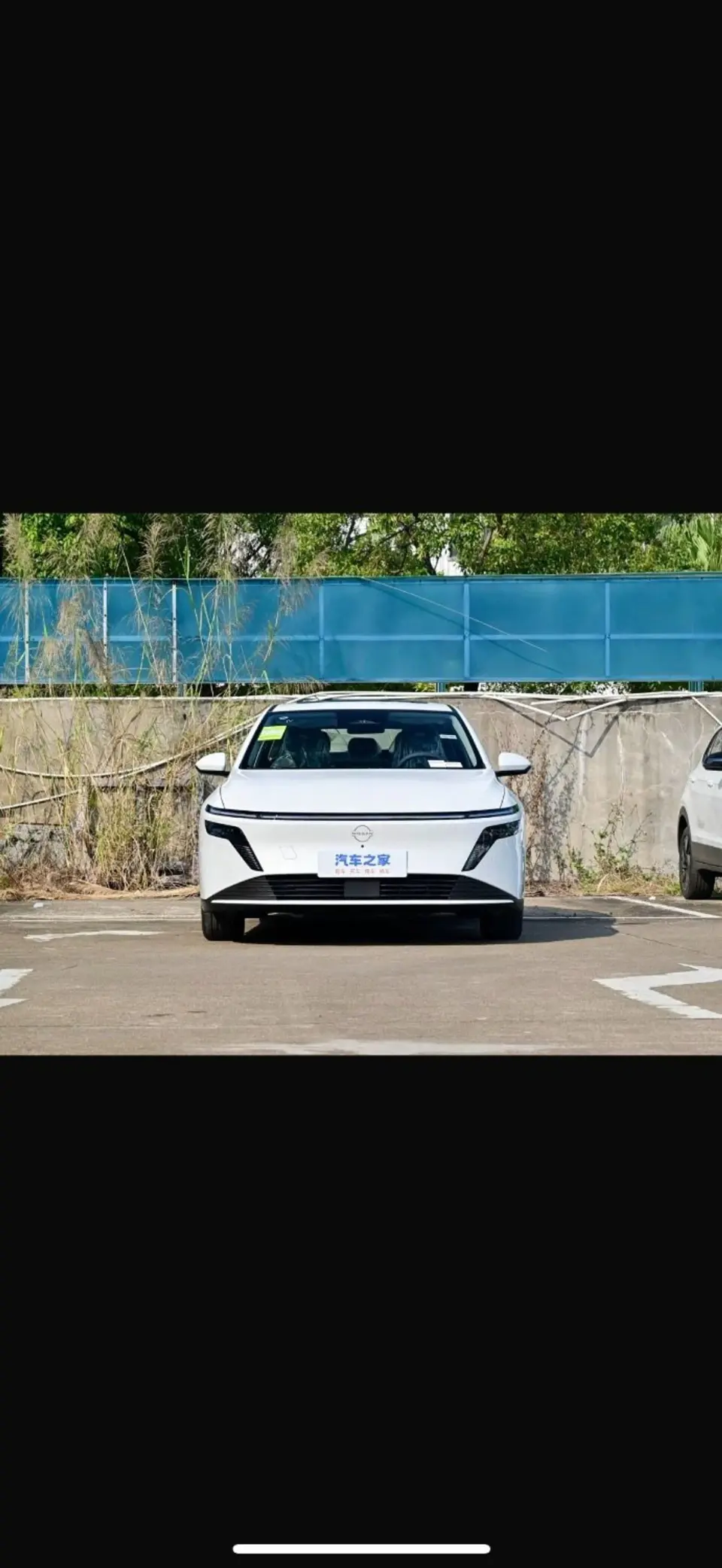 Nissan N6 STANDARD 2026