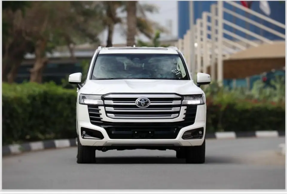 Toyota Land Cruiser GXR 2026