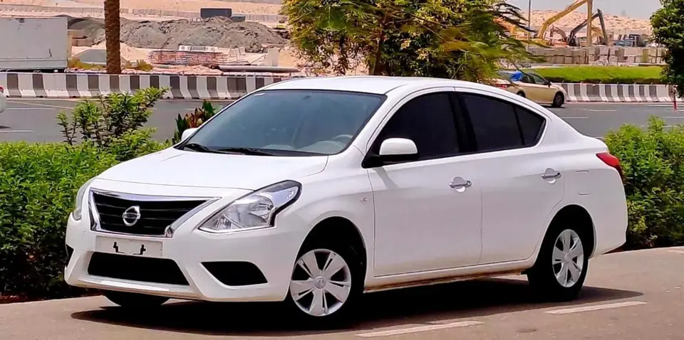 Nissan Sunny SV 2023
