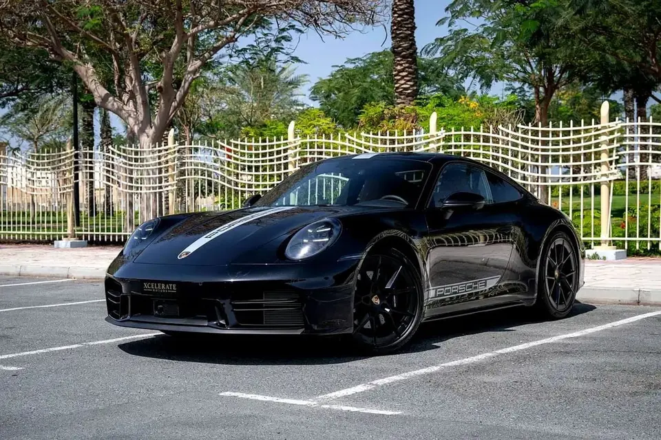 Porsche 911 CARRERA 2025