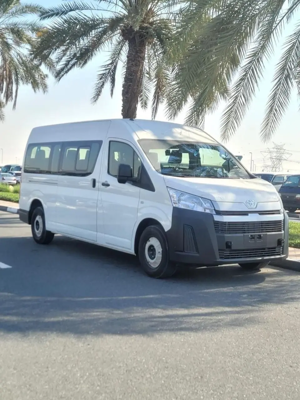 Toyota Hiace DX 2026