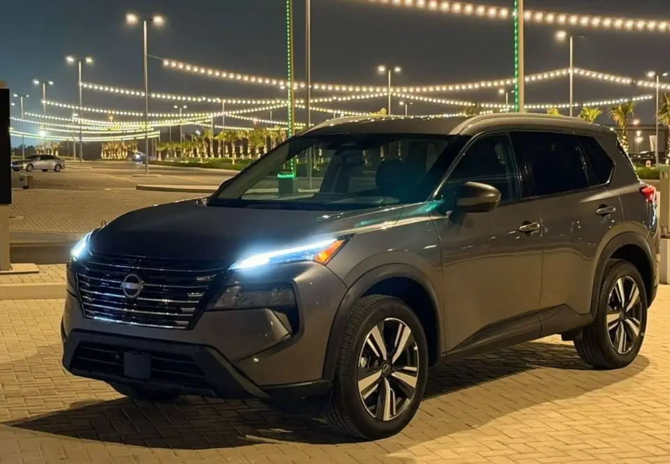 Nissan Rogue PLATINUM 2026