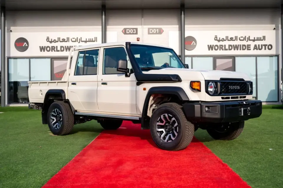 Toyota Land Cruiser Pick Up 79 4.0L PETROL AUTOMATIC 2025 MODEL GCC SPEC 2025