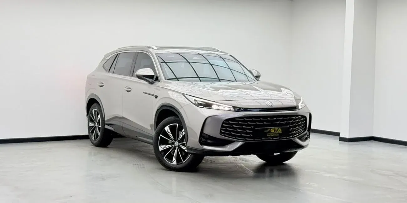 MG HS LUXURY 2025