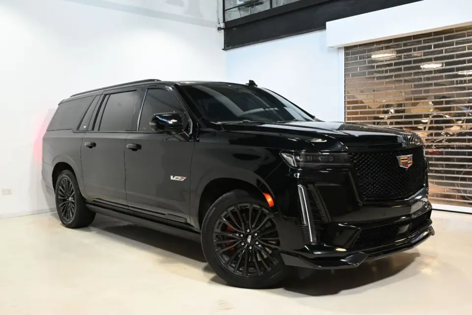 Cadillac Escalade V SERIES 2023