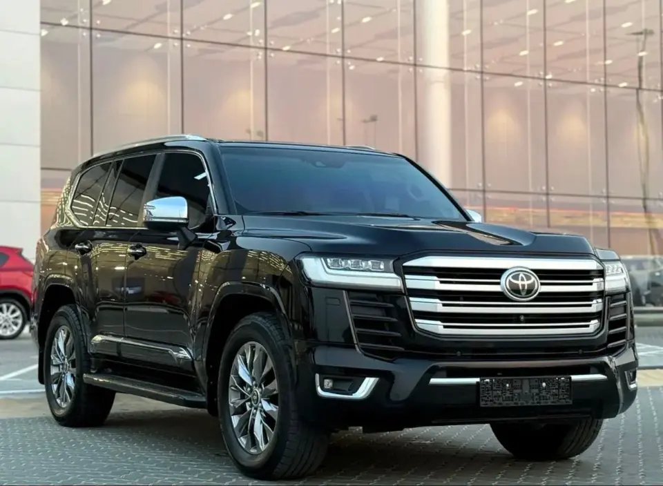 Toyota Land Cruiser VXR 2022
