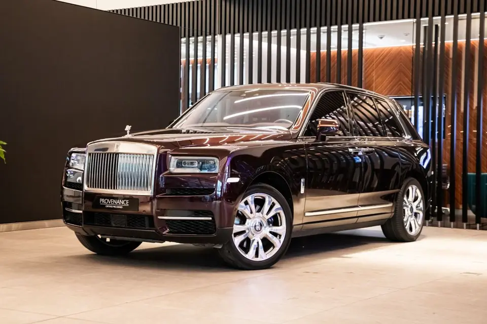 Rolls-Royce Cullinan STANDARD 2022