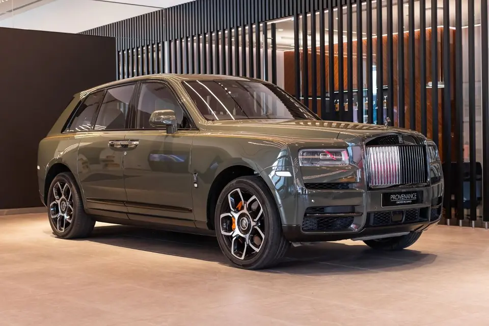 Rolls-Royce Cullinan BLACK BADGE 2024