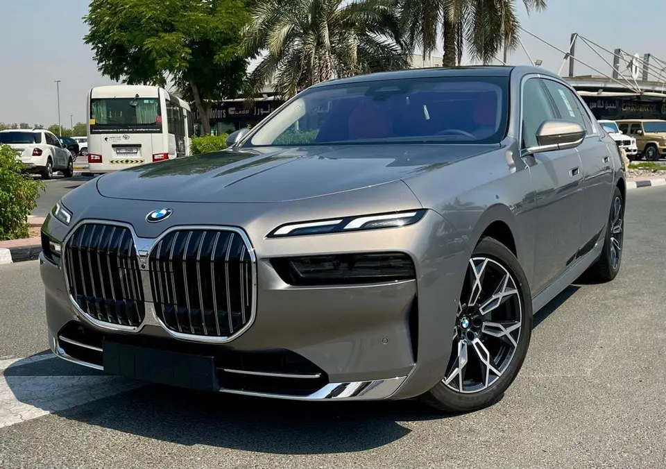 BMW 735i MASTERCLASS M SPORT PACKAGE 2026