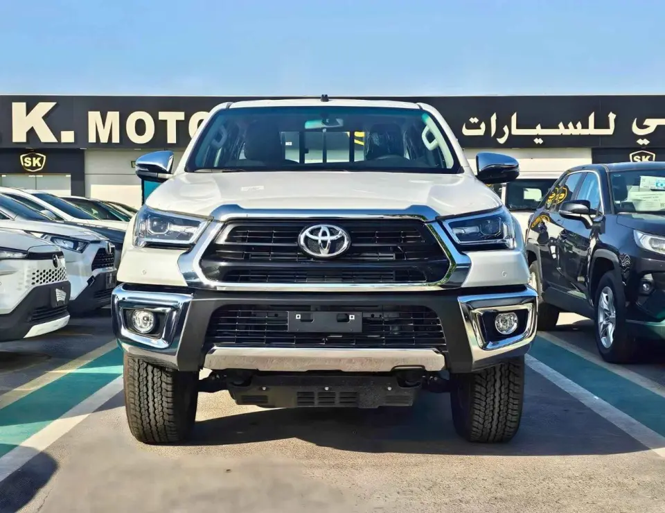Toyota Hilux SR5 2026