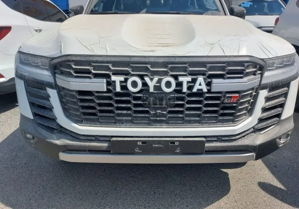 Toyota Land Cruiser GR SPORT 2024
