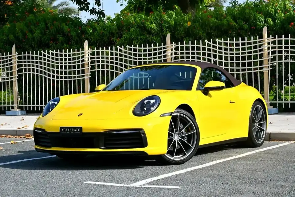 Porsche 911 CARRERA 2024
