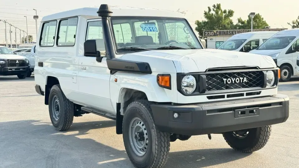 Toyota Land Cruiser 70 LC 78 HARDTOP 4.0L MT 2026