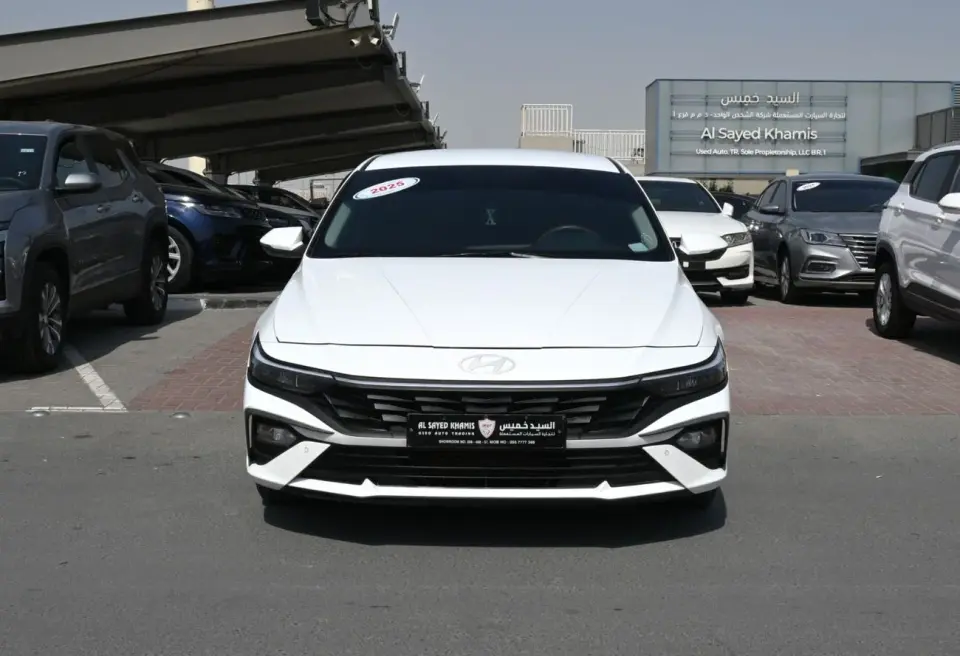 Hyundai Elantra SMART 2025