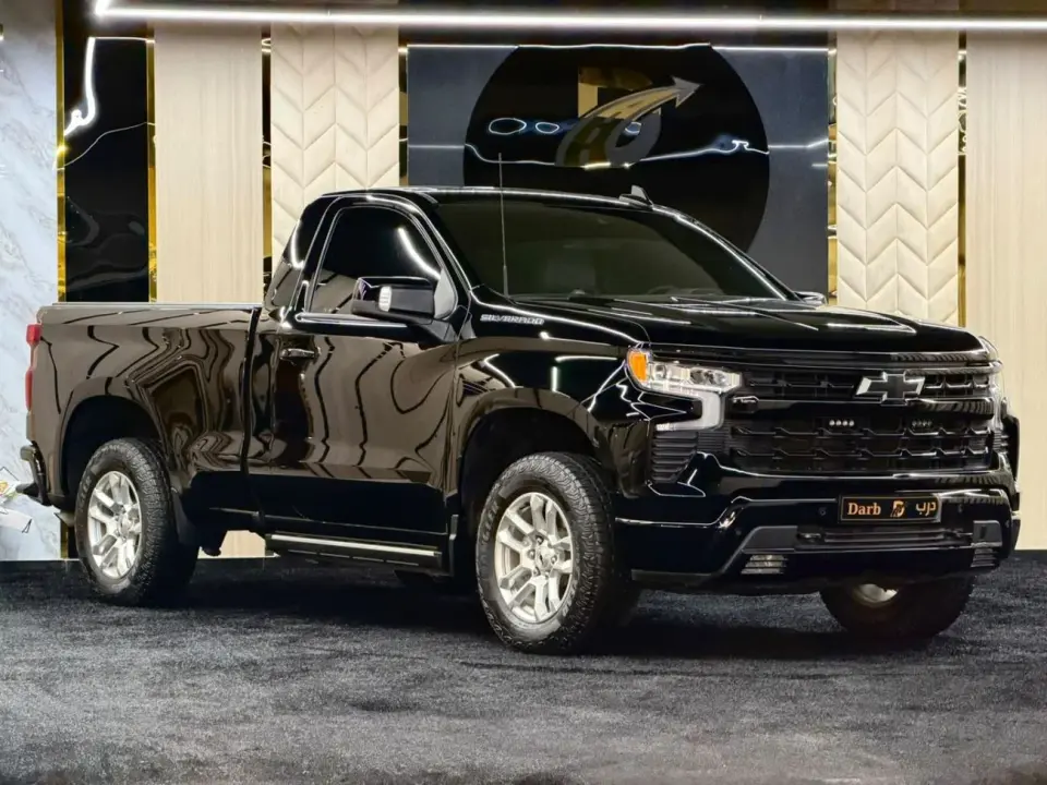 Chevrolet Silverado 1500 REG/CAB RST 2024