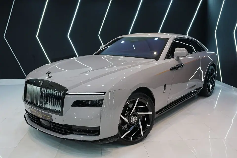 Rolls-Royce Spectre Black Badge 2026