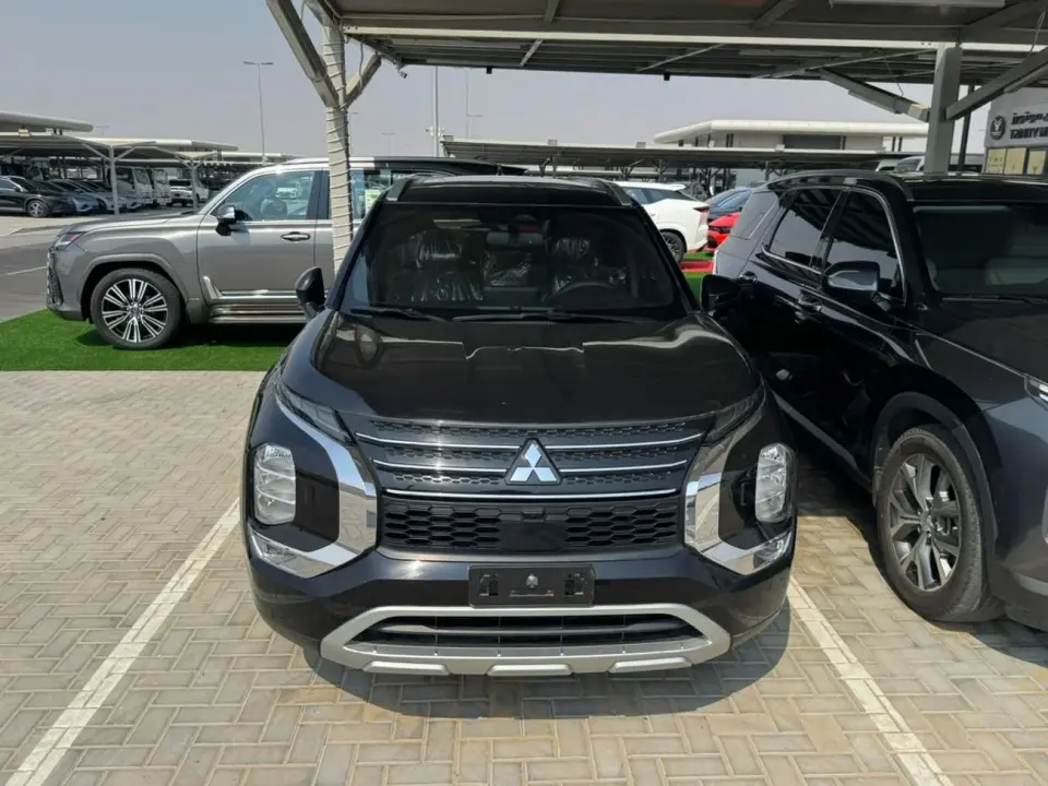 Mitsubishi Outlander GLX MIDLINE 2024