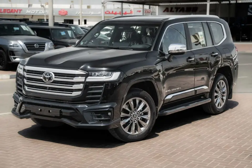 Toyota Land Cruiser VXR 2026