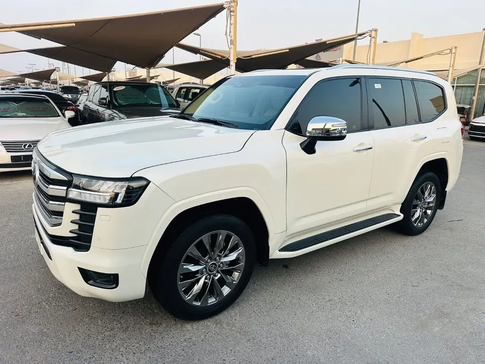 Toyota Land Cruiser GXR 2023