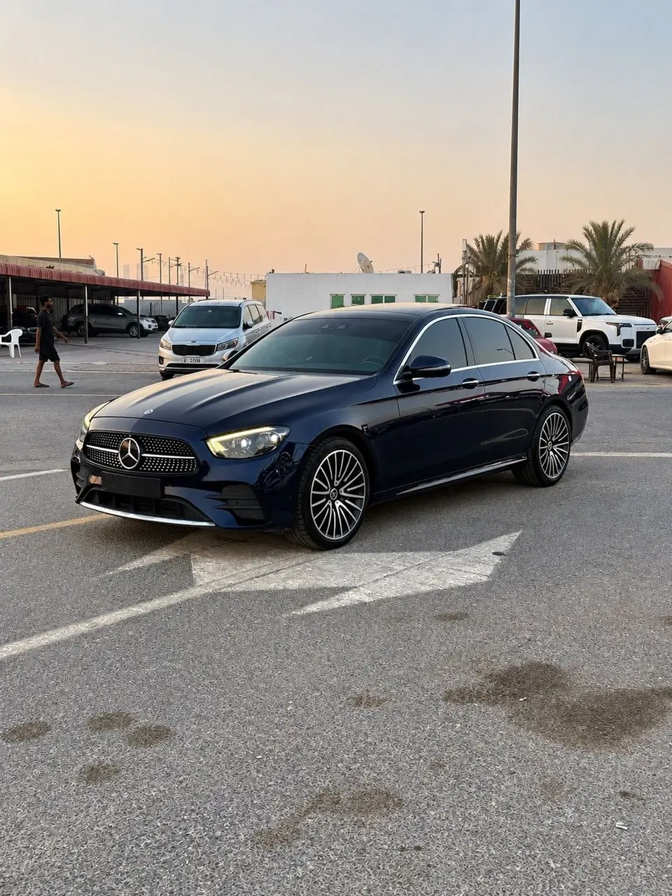 Mercedes-Benz E350 4MATIC 2021