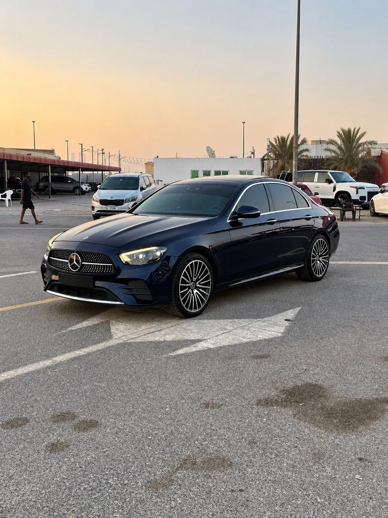 Mercedes-Benz E350 4MATIC 2021