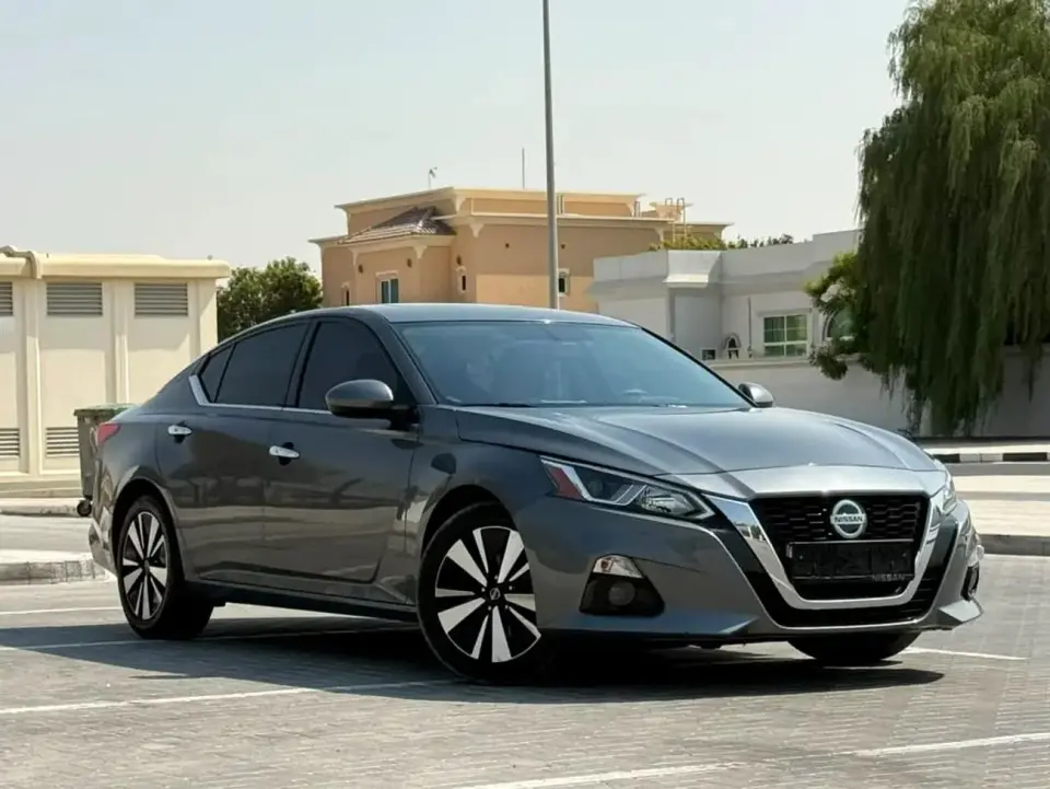 Nissan Altima SV 2021