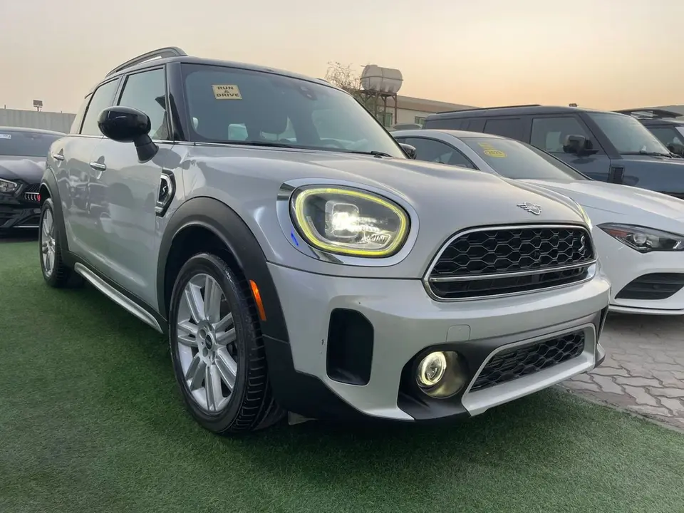 Mini Cooper Countryman STANDARD 2021