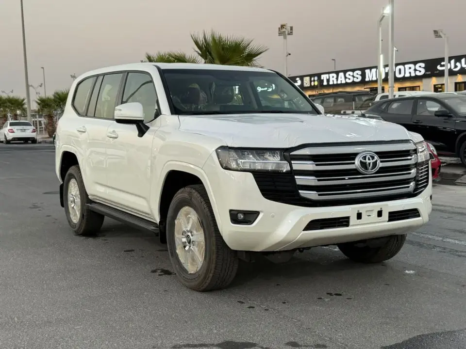Toyota Land Cruiser GXR 2026