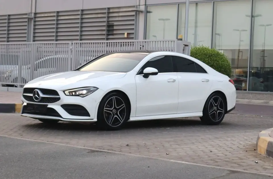 Mercedes-Benz CLA250 PREMIUM 2023
