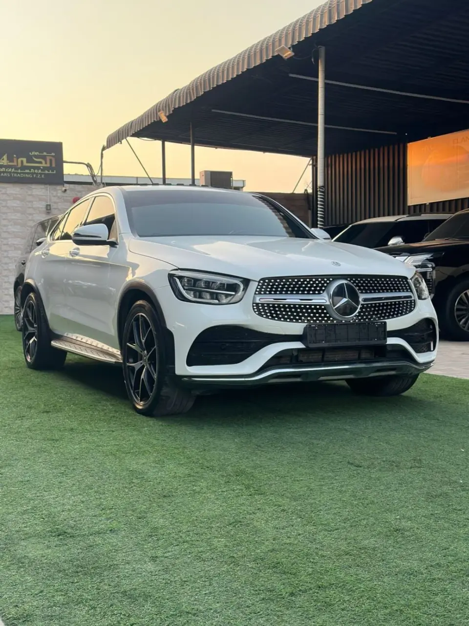Mercedes-Benz GLC200 STANDARD 2020