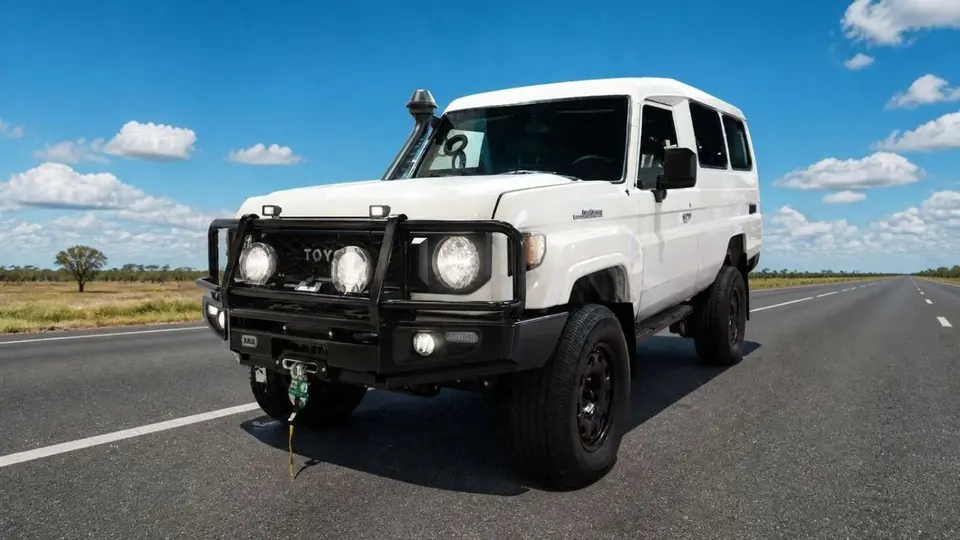 Toyota Land Cruiser 70 LC 78 HARDTOP 4.0L MT 2026