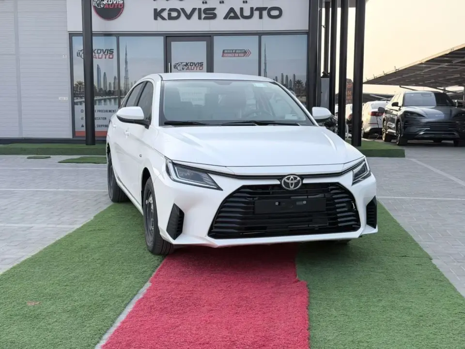 Toyota Yaris E 2026