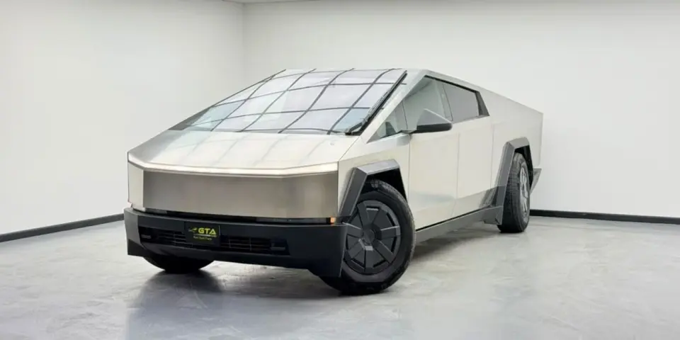 Tesla Cybertruck CYBERBEAST 2026