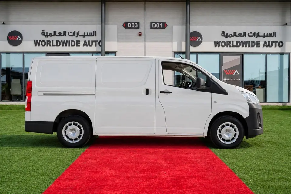 Toyota Hiace GL 2026