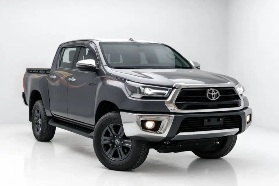 Toyota Hilux SR5 2026