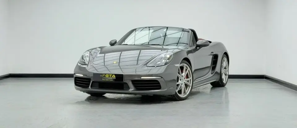 Porsche 718 Boxster STANDARD 2019