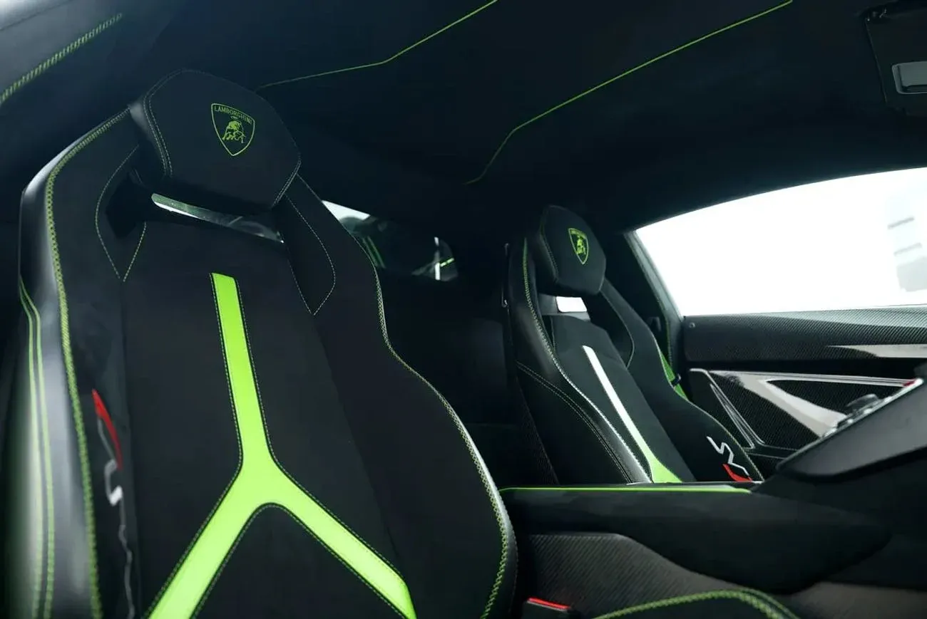 Lamborghini Aventador SVJ 2020 — фото 16