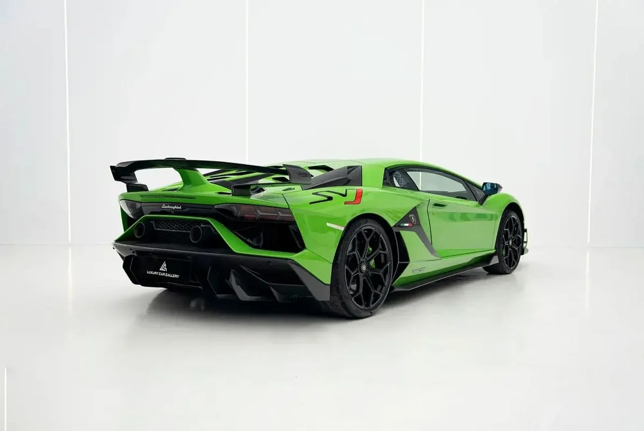 Lamborghini Aventador SVJ 2020 — фото 4