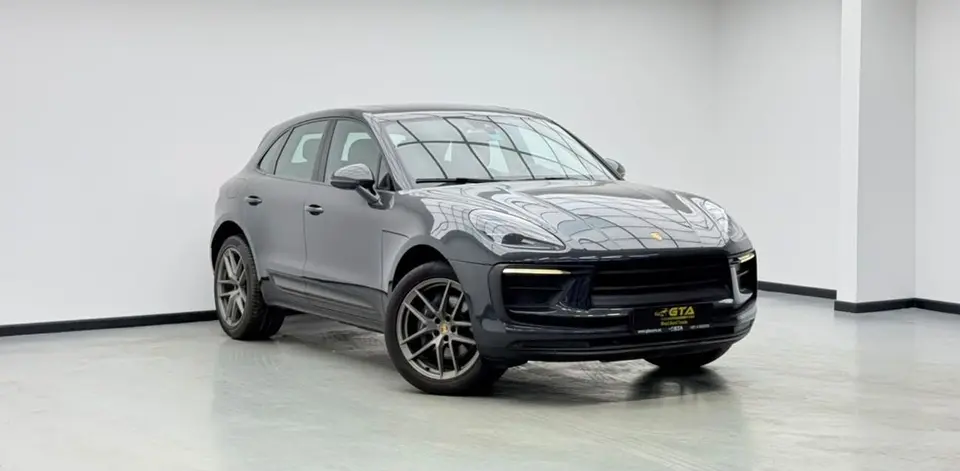 Porsche Macan STANDARD 2022