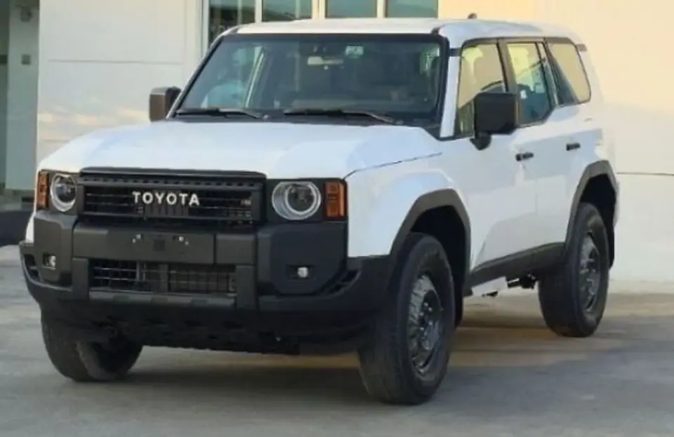 Toyota Prado GXR 2025