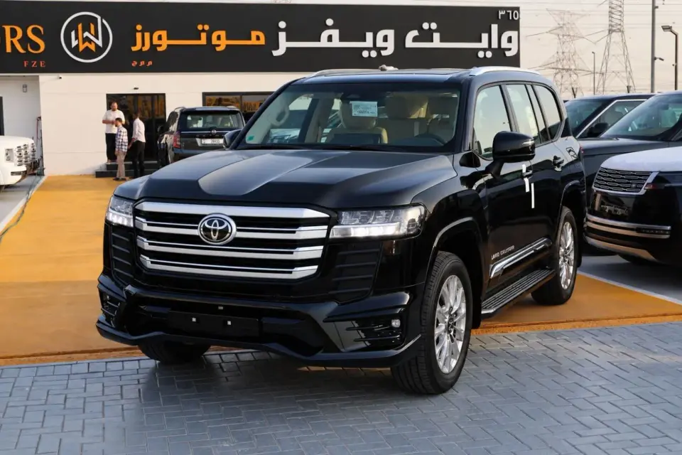Toyota Land Cruiser GXR 2026
