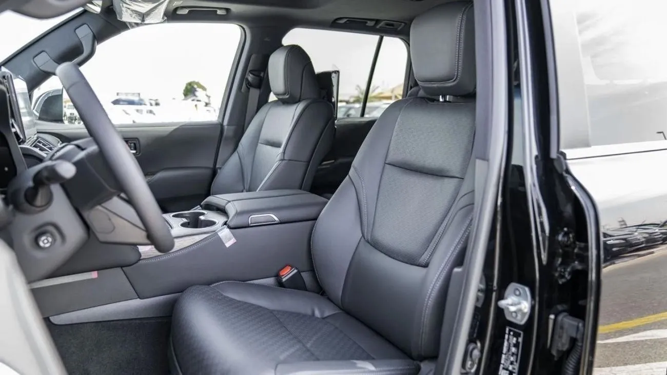 Toyota Land Cruiser VXR 2025 — фото 12