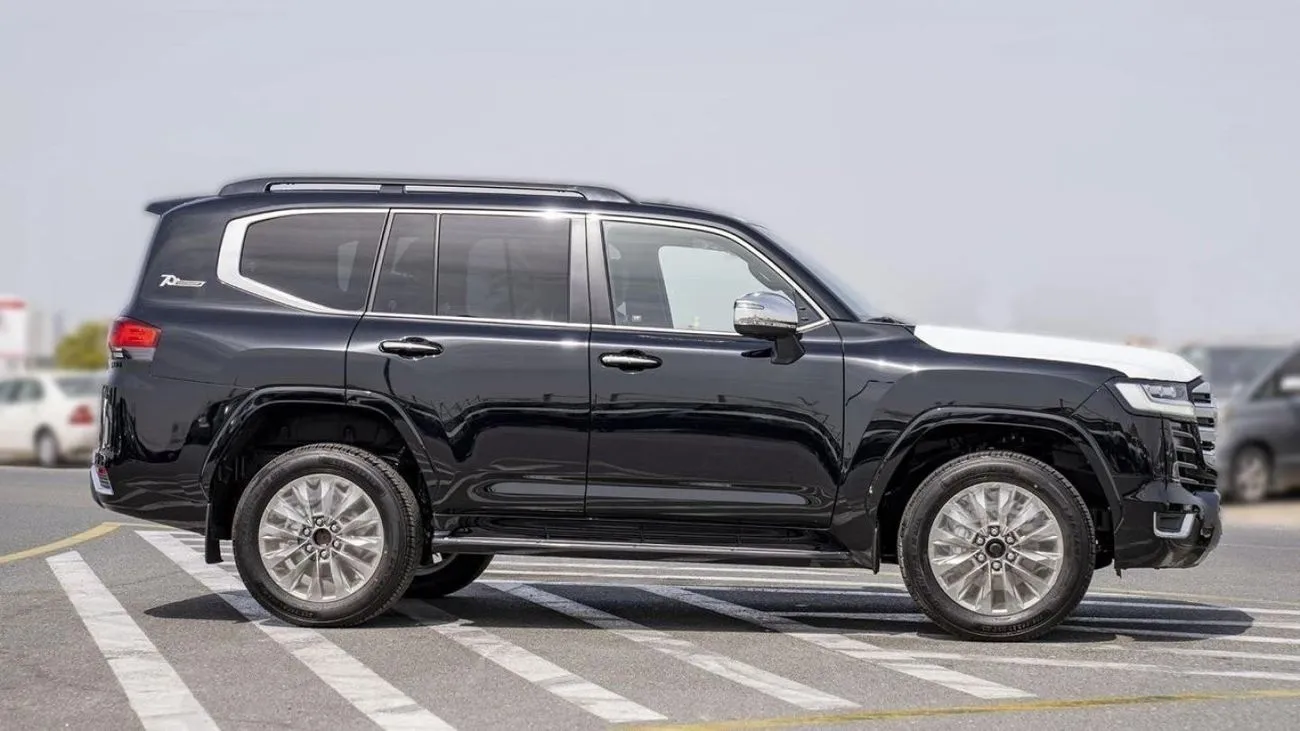 Toyota Land Cruiser VXR 2025 — фото 3